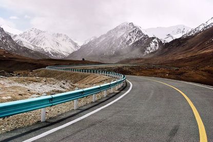 图片 GT W2-2.75mm 喷塑二波波纹板高速公路护栏板